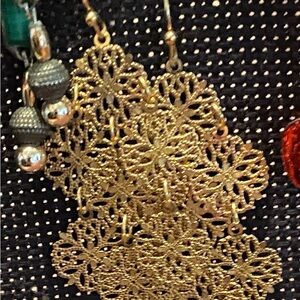 Lia Sophia Gold Filigree Tiered Dangle Earrings